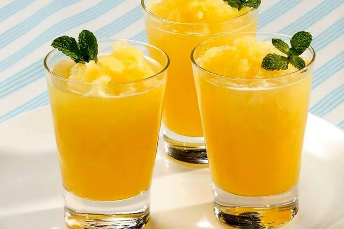 طرز تهیه یخ در بهشت زعفرانی: لذتی خنک و خوشمزه