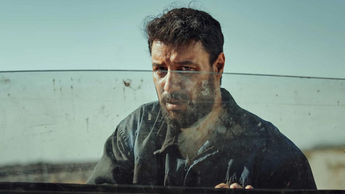 درخشش جواد عزتی در «وحشی»؛ نقش‌آفرینی‌ای که دوباره او را به اوج رساند