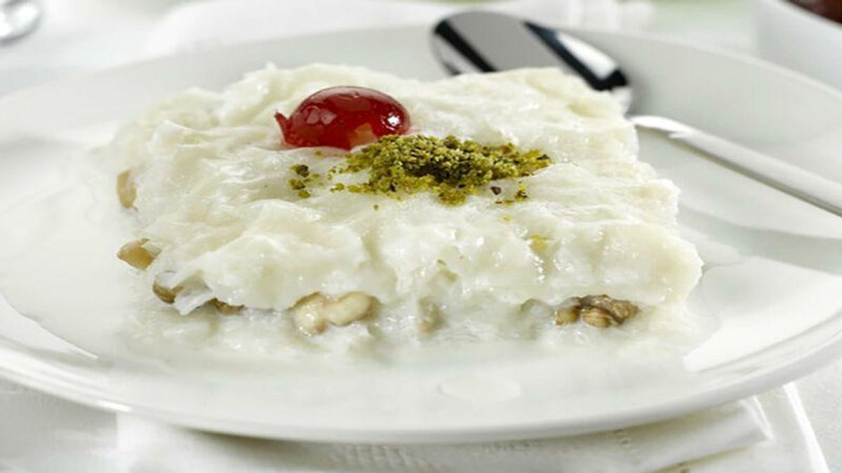 شیرینی سنتی با رایحه‌ای دلنشین؛ طرز تهیه شیرینی گل ترکیه‌ای با گلاب