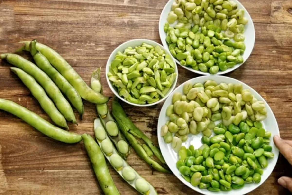 خلال کردن باقالی سبز در ۵ مرحله