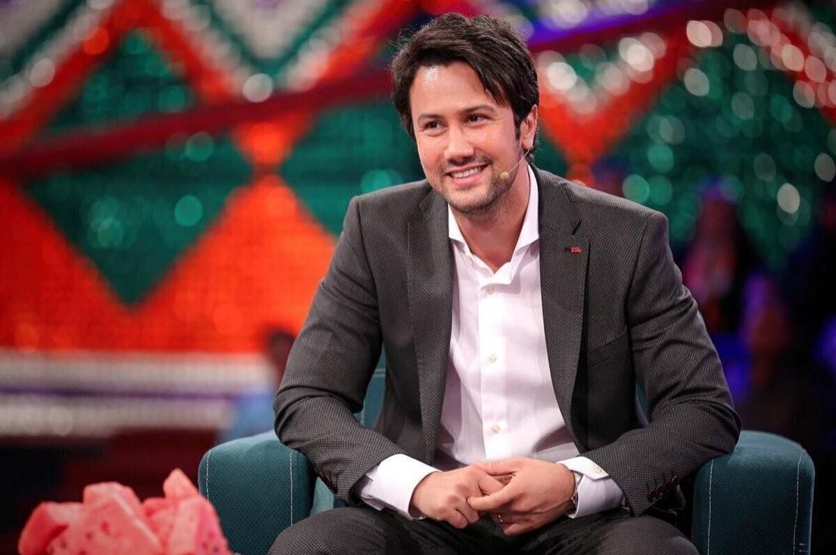 نقاشی نبات برای پدرش شاهرخ استخری؛ آغوش پدر، معنای واقعی عشق!