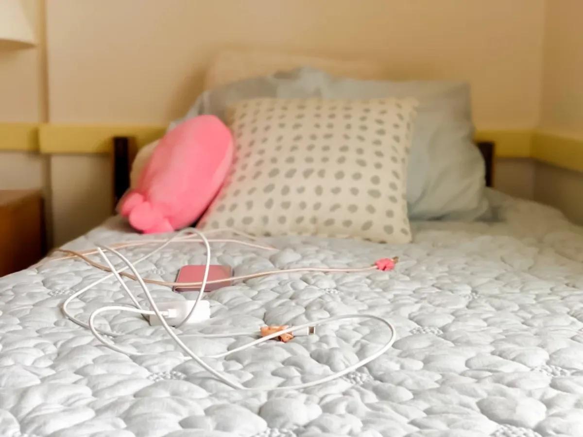 مزایا و معایب تشک برقی/ آیا این فناوری برای شما مناسب است؟