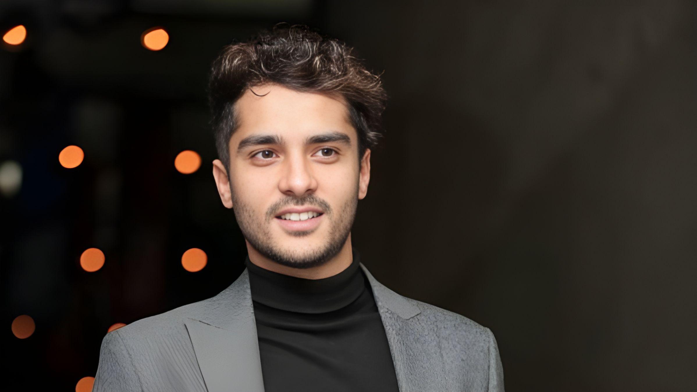 استایل جذاب ساعد سهیلی در مراسم اکران فیلم جدیدش در جشنواره فجر