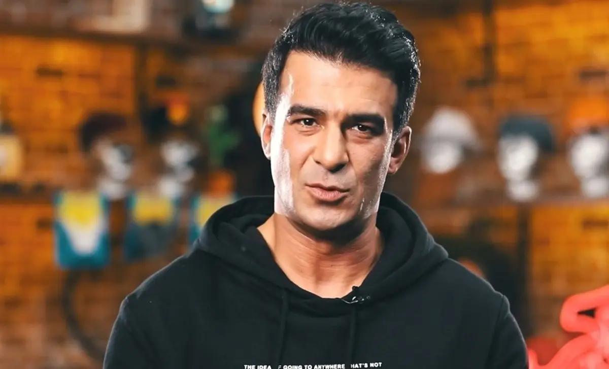 حركت جالب يوسف تيموری در كنسرت رضا صادقى| تعریف و تمجید رضا صادقی از آقای کمدین