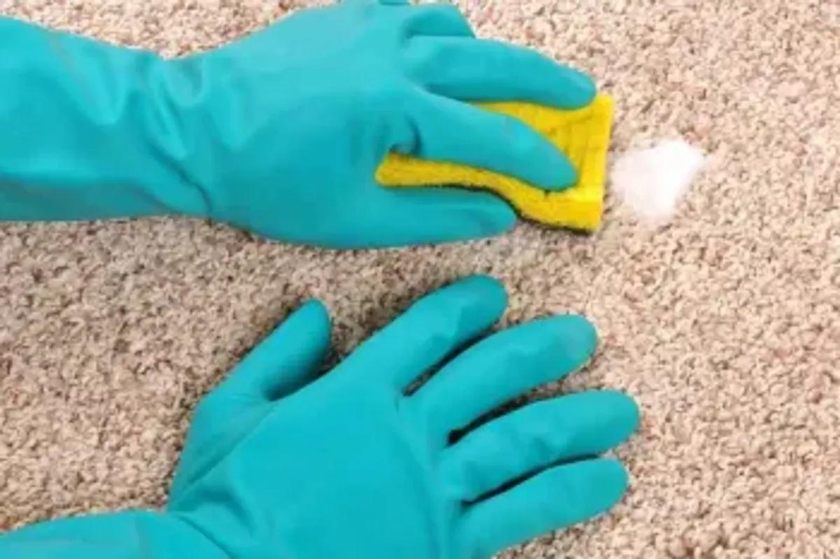 جادوی سفید برای فرش رنگی! | با ماست، لکه‌ها را پاک کنید