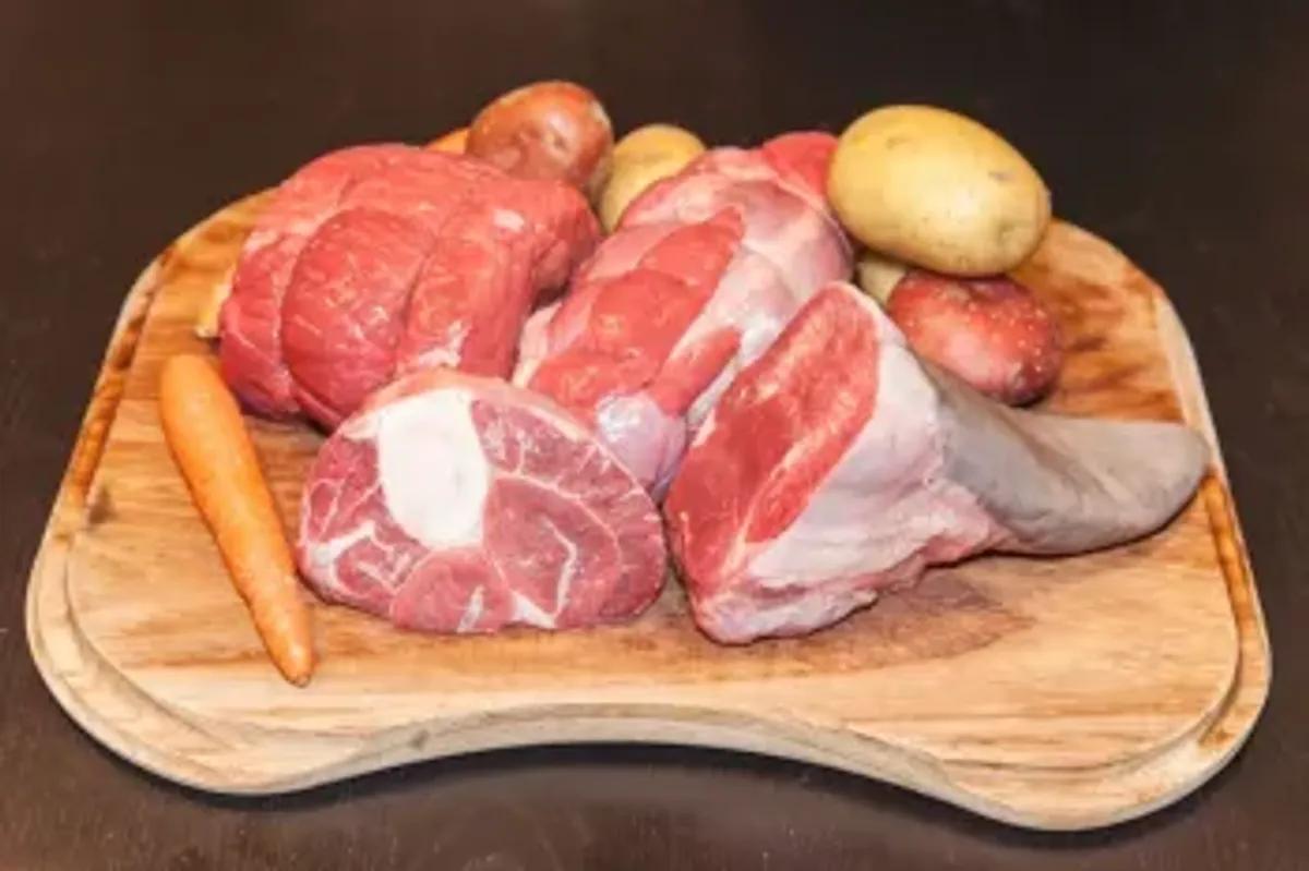 آیا پخت همزمان گوشت گاو و مرغ، خاصیت آن ها را از بین می برد؟