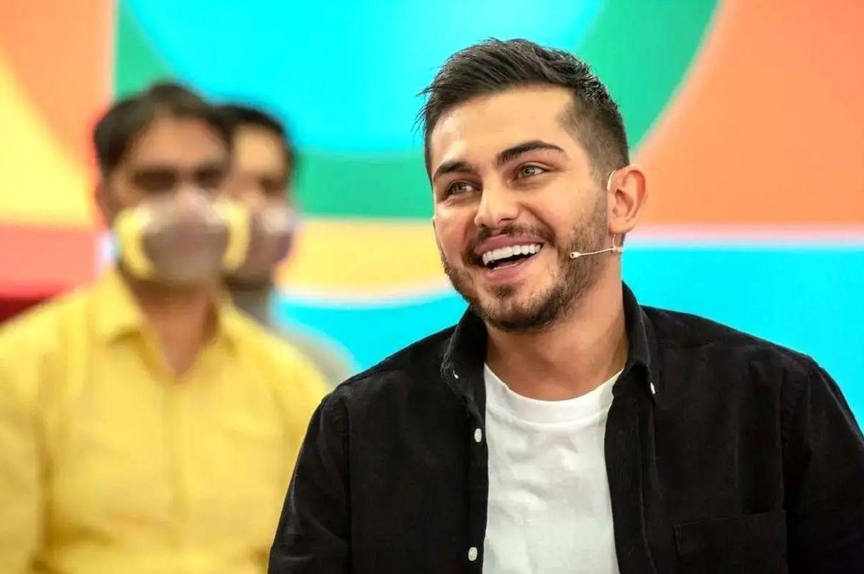 صحبت های تلخ ارسلان قاسمی: بچگی نکردم و فقط کار کردم! + فیلم