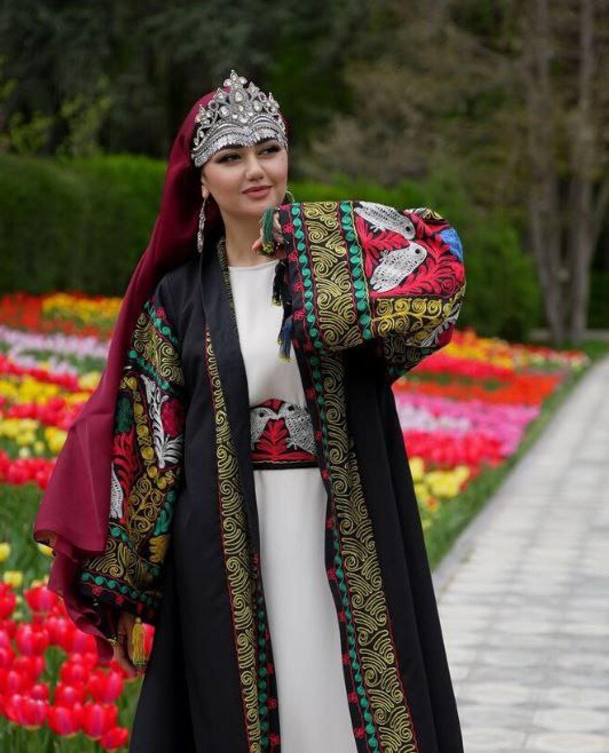 رازهای زندگی بازیگر تاجیکی پایتخت ۷| از تحصیل موسیقی تا نقش آفرینی خیره کننده!