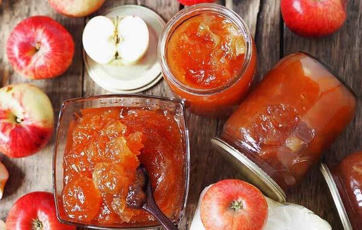 طرز تهیه مربای سیب | این مربای خوشمزه اصیل ایرانی را متفاوت درست کنید