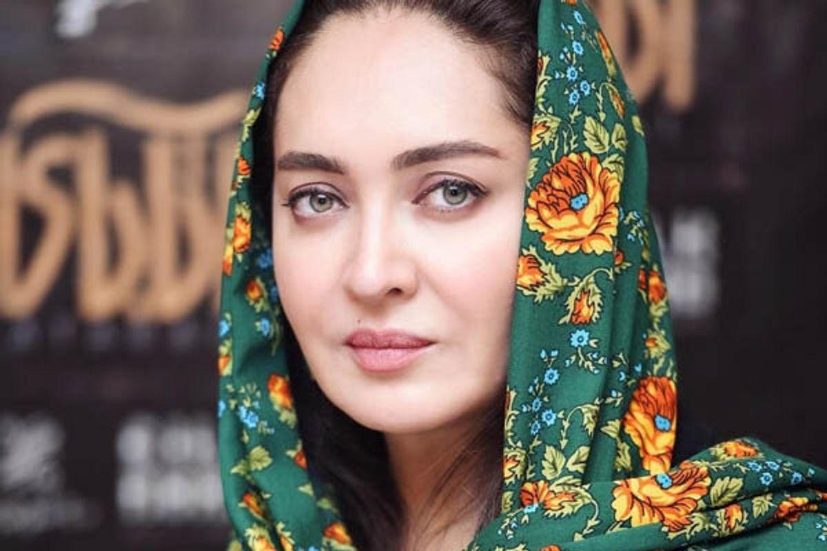واکنش نیکی کریمی به شنیدن اذان در حین فیلمبرداری +ویدیو