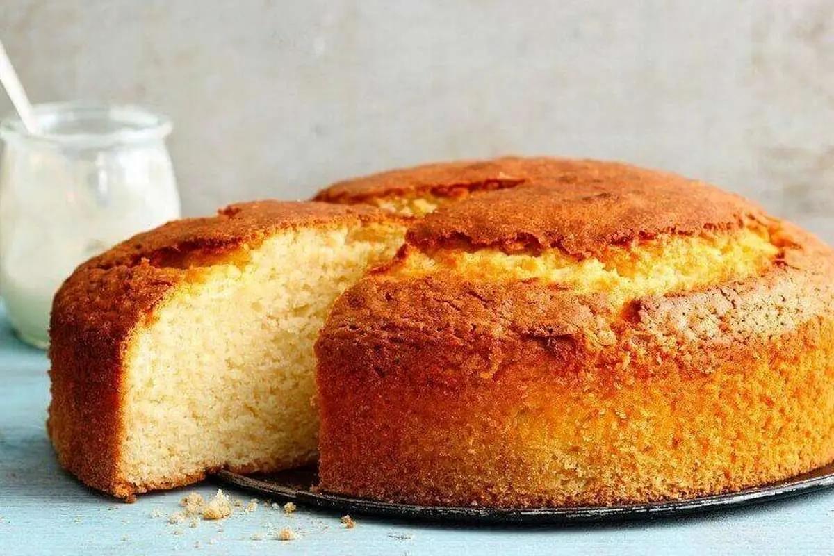 این کیک ماست خوشمزه را سه سوته درست کنید!