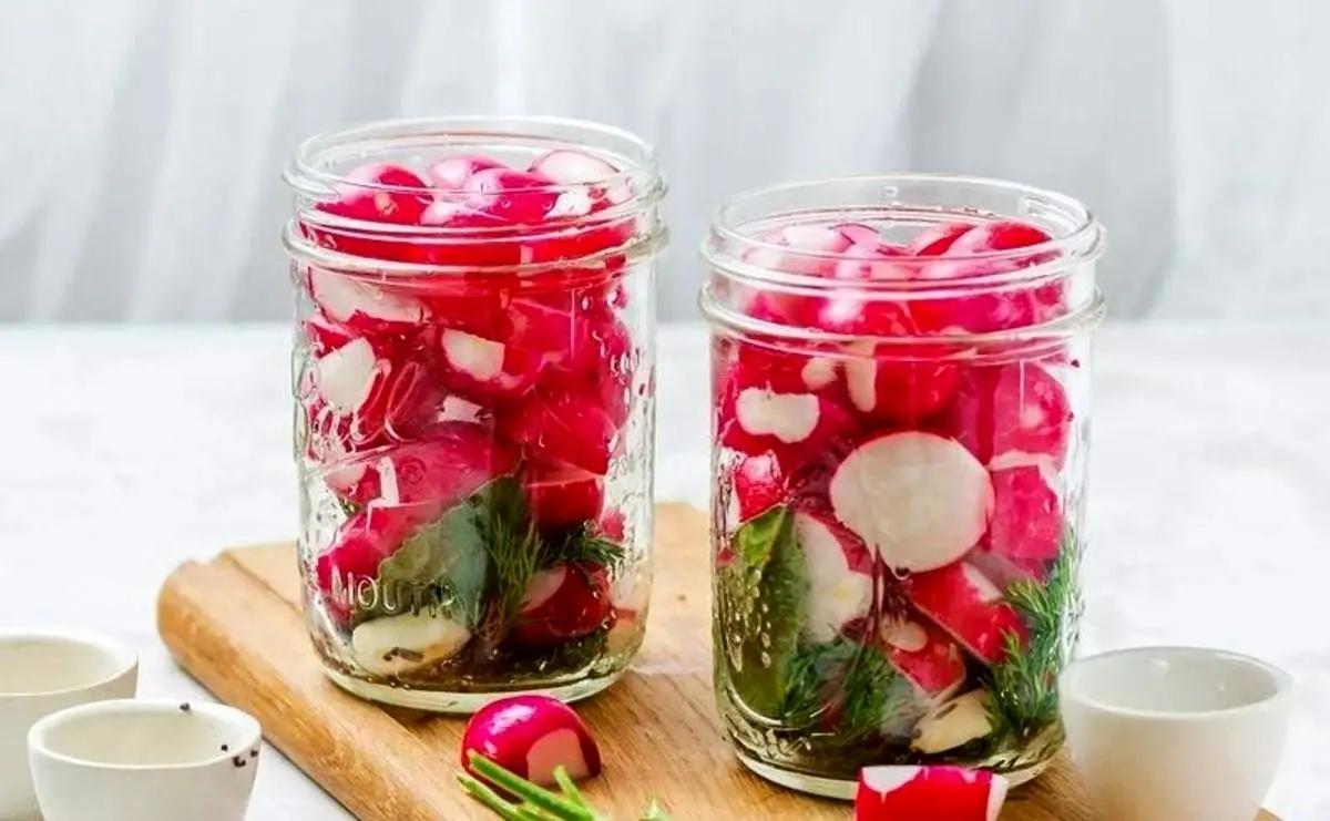 توی پاییز یک طعم متفاوت رو تجربه کن | طرز تهیه ترشی تربچه کره ای که خیلی راحت هم درست میشه