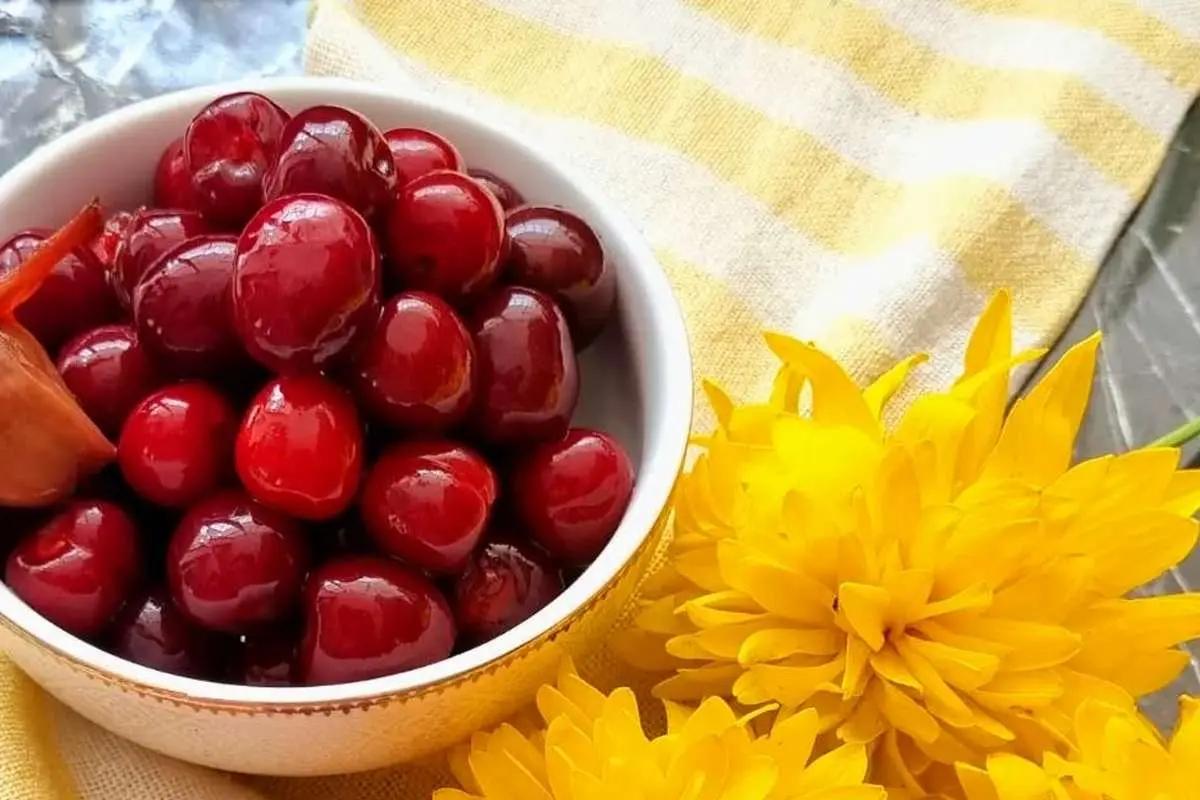 طرز تهیه ترشی گیلاس؛ مجلسی و راحت