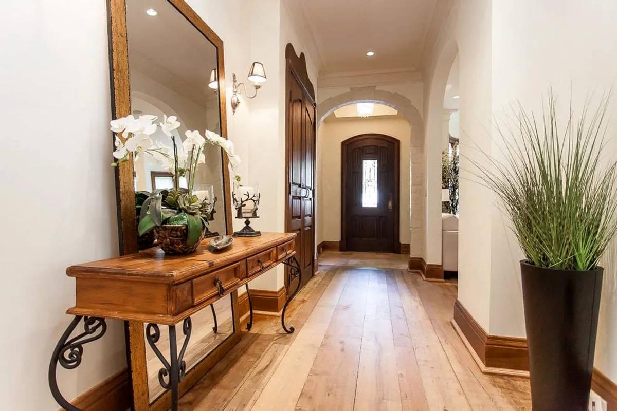 چند ایده جذاب برای دکوراسیون راهرو ورودی خانه + تصاویر