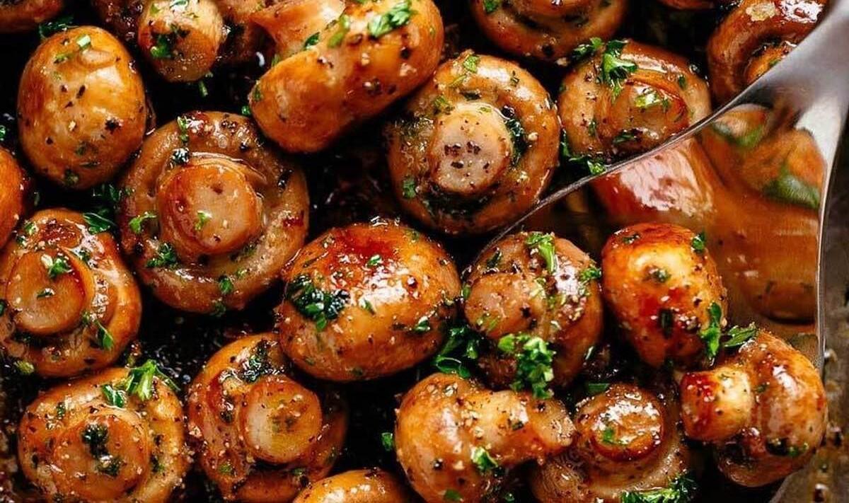 طرز تهیه خوراک قارچ؛ یک غذای فوری و ارزان