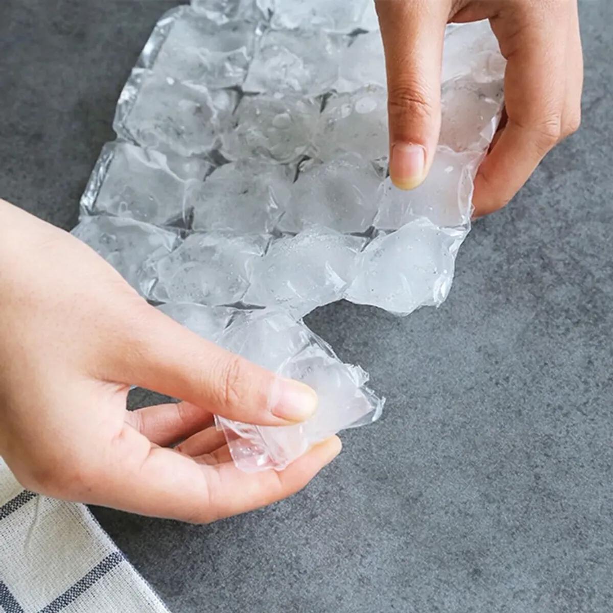 قالب یخ فقط برای خنک کردن نیست! / ترفندهایی که خانه‌دارهای حرفه‌ای می‌دانند