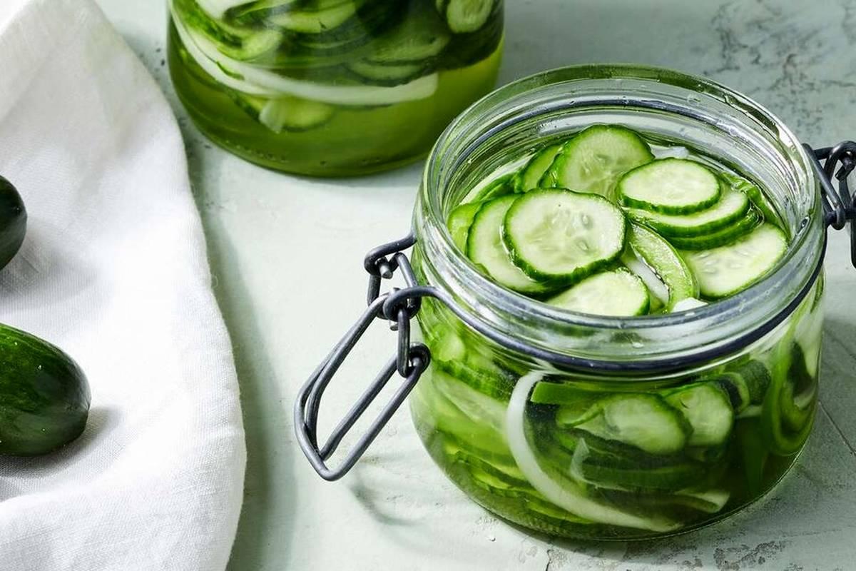 روش تهیه سس خیارشور برای ساندویچ با مواد ارزان