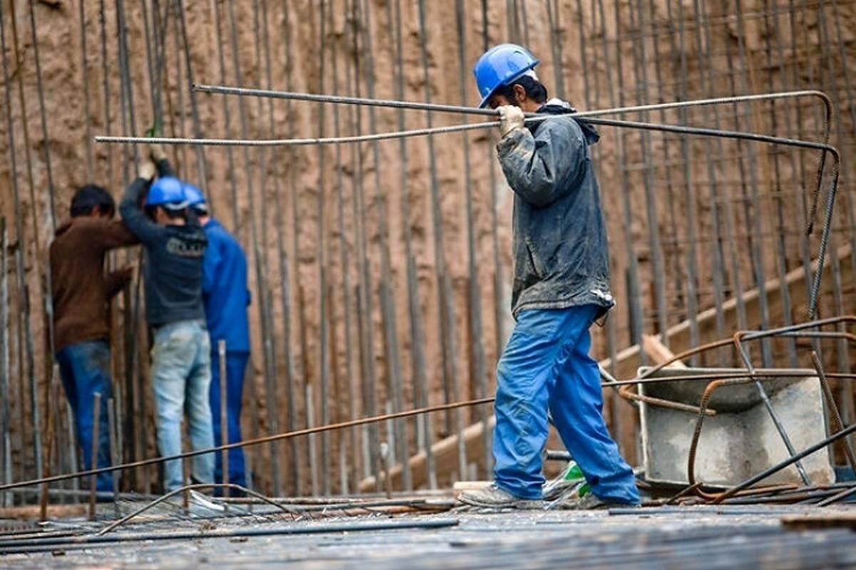 عقب‌ماندگی ۲۰۰ درصدی مزد کارگران نسبت به تورم