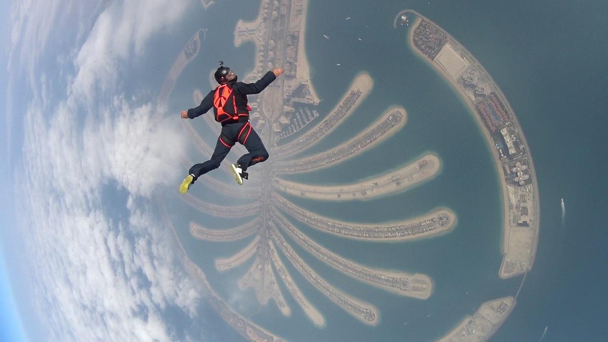 اولین پرش بدون چتر نجات تاریخ | لحظه نفسگیر برخورد با زمین