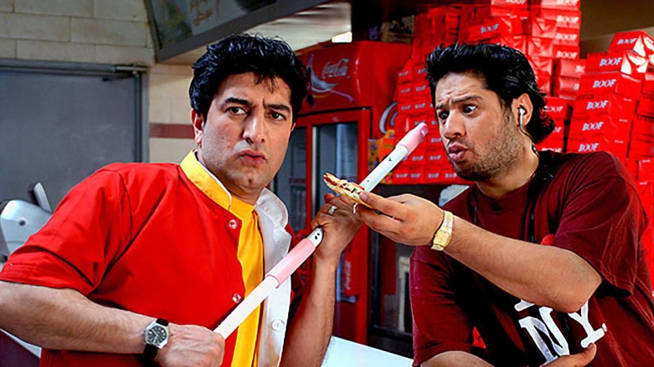 لحظه ماندگار پیتزا مخلوط؛ فقط یه دهه هفتادی این حرکت رو یادشه!