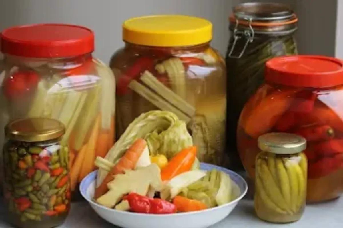 چاشنی‌های جادویی ترشی مخلوط را بشناسید! همراه با دستور تهیه خوشمزه
