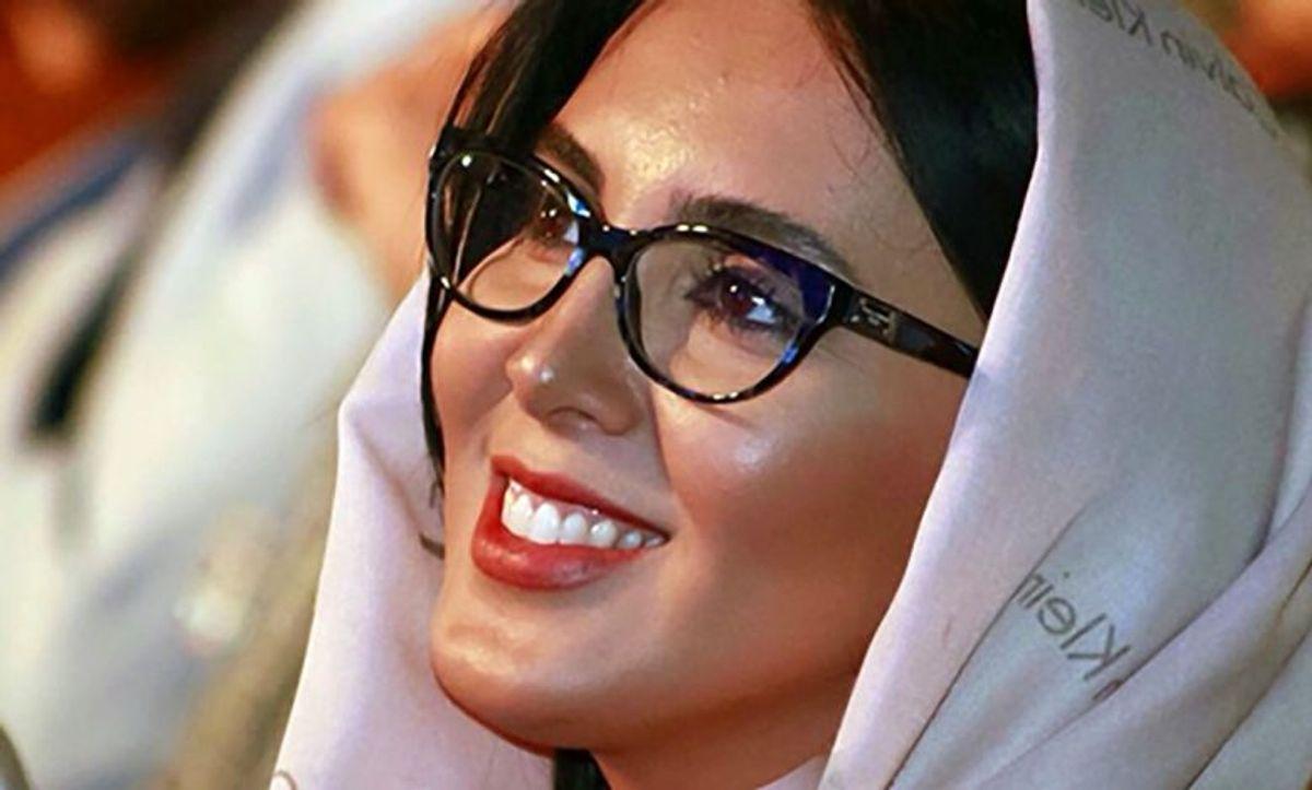 چهره‌ای جذاب در خودرویی گران‌قیمت؛ لیلا بلوکات و استایلی دیدنی