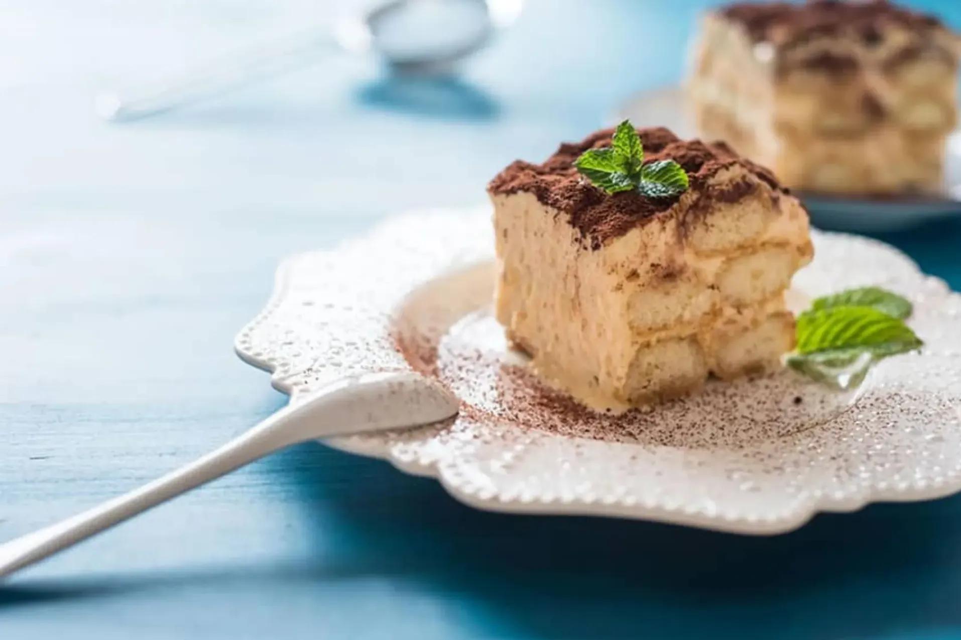 طرز تهیه تیرامیسو ایتالیایی اصل با 9 روش مختلف به صورت تصویری